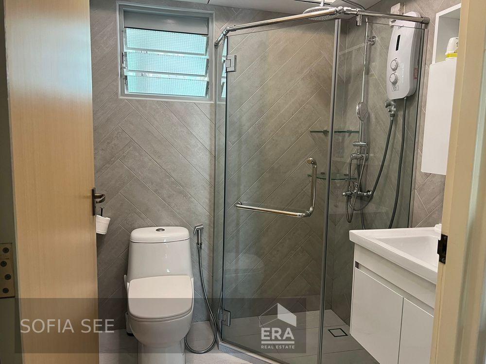 HDB - 3 room for Sale: Segar Road, Bukit Panjang, D23, 670456