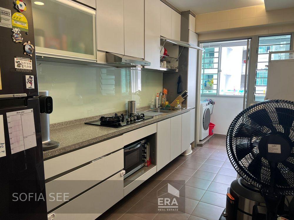HDB - 3 room for Sale: Segar Road, Bukit Panjang, D23, 670456