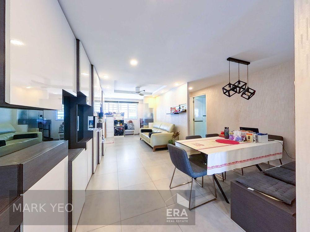 HDB - 3 room for Sale: Serangoon Avenue 4, Serangoon, D19, 550215