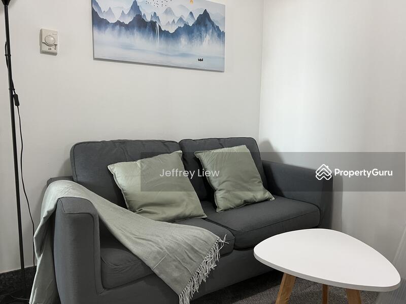 Prop-GPT: Condominium: D16  Landbay Condo
