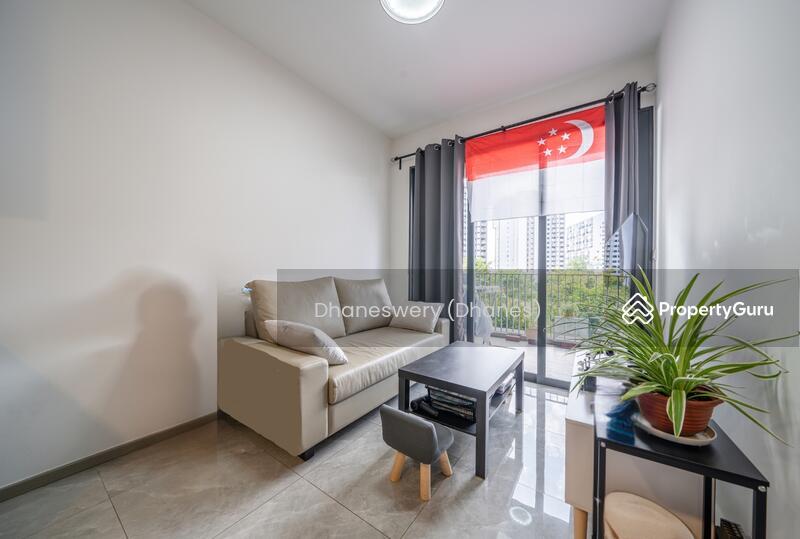 Prop-GPT: Condominium: D19  The Garden Residences