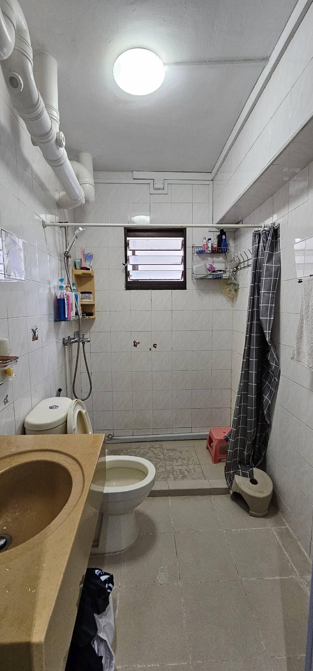 RIVERVALE COURT HDB Apartment For Sale, $595,000, 3 Bed 2 Bath 1,087 sqft $547.00 psf