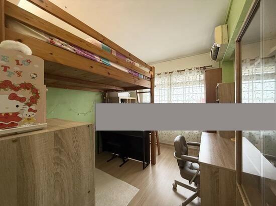 648 Jalan Tenaga HDB Apartment For Sale, $918,000, 3 Bed 2 Bath 1,323 sqft $694.00 psf