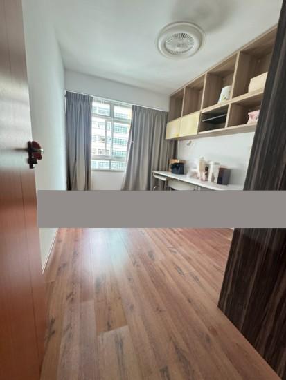 127D Kim Tian Road HDB Apartment For Sale, $1,200,000, 3 Bed 2 Bath 1,001 sqft $1,199.00 psf