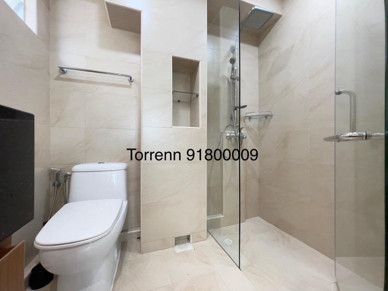 417 Bedok North Avenue 2 HDB Apartment For Sale, $950,000, 3 Bed 2 Bath 1,280 sqft $742.00 psf