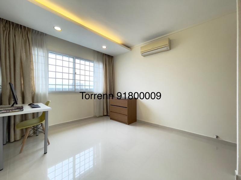 417 Bedok North Avenue 2 HDB Apartment For Sale, $950,000, 3 Bed 2 Bath 1,280 sqft $742.00 psf