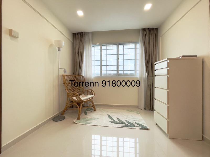 417 Bedok North Avenue 2 HDB Apartment For Sale, $950,000, 3 Bed 2 Bath 1,280 sqft $742.00 psf
