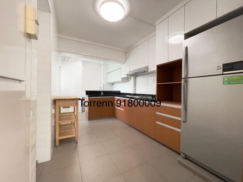 417 Bedok North Avenue 2 HDB Apartment For Sale, $950,000, 3 Bed 2 Bath 1,280 sqft $742.00 psf