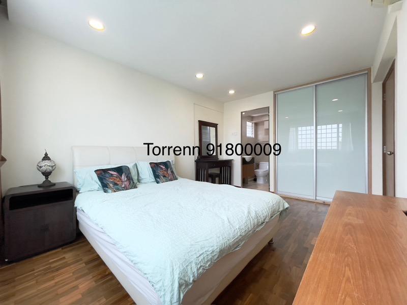 417 Bedok North Avenue 2 HDB Apartment For Sale, $950,000, 3 Bed 2 Bath 1,280 sqft $742.00 psf