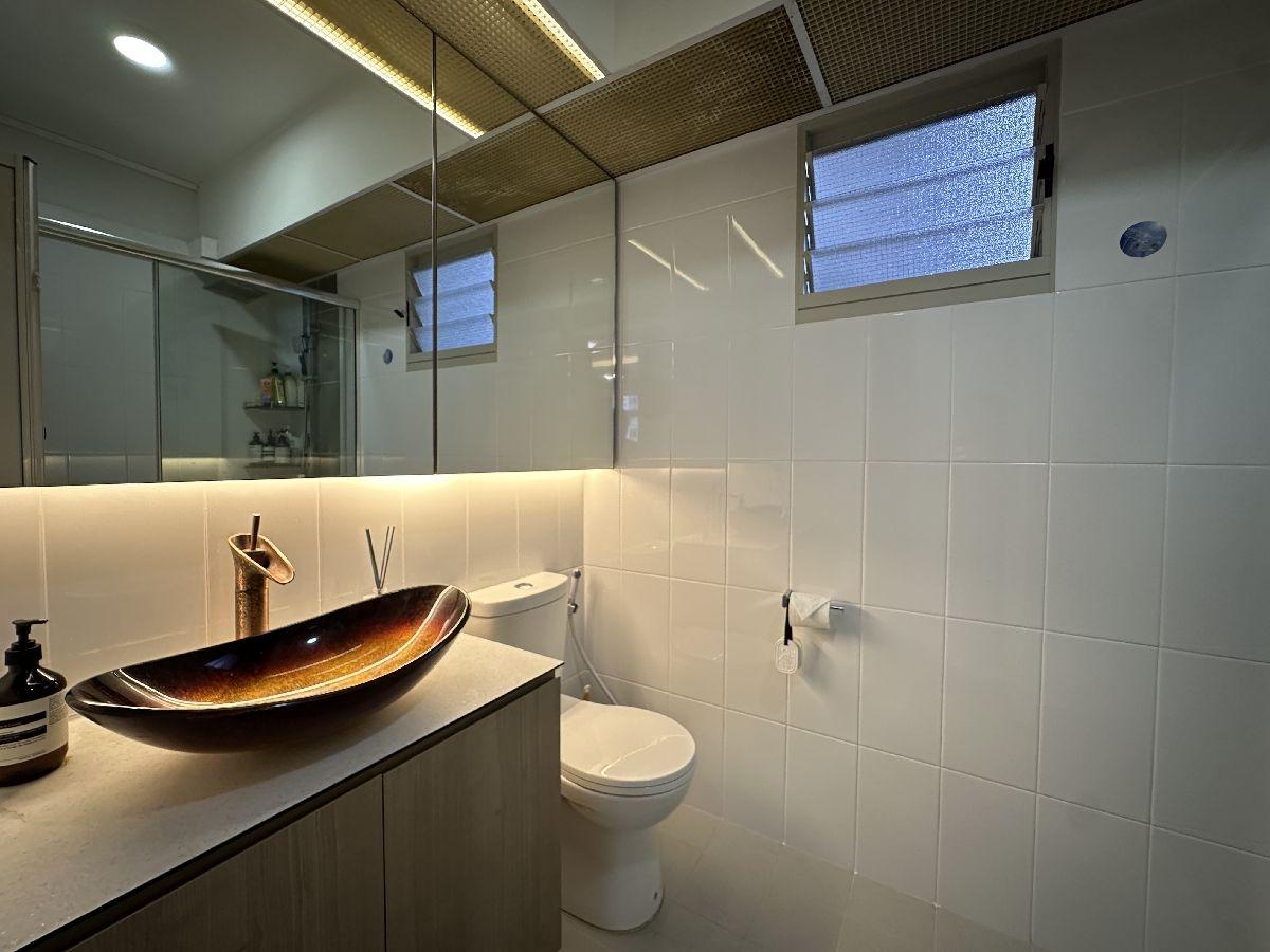 217A Compassvale Drive HDB Apartment For Sale, $1,078,000, 3 Bed 2 Bath 1,206 sqft $894.00 psf