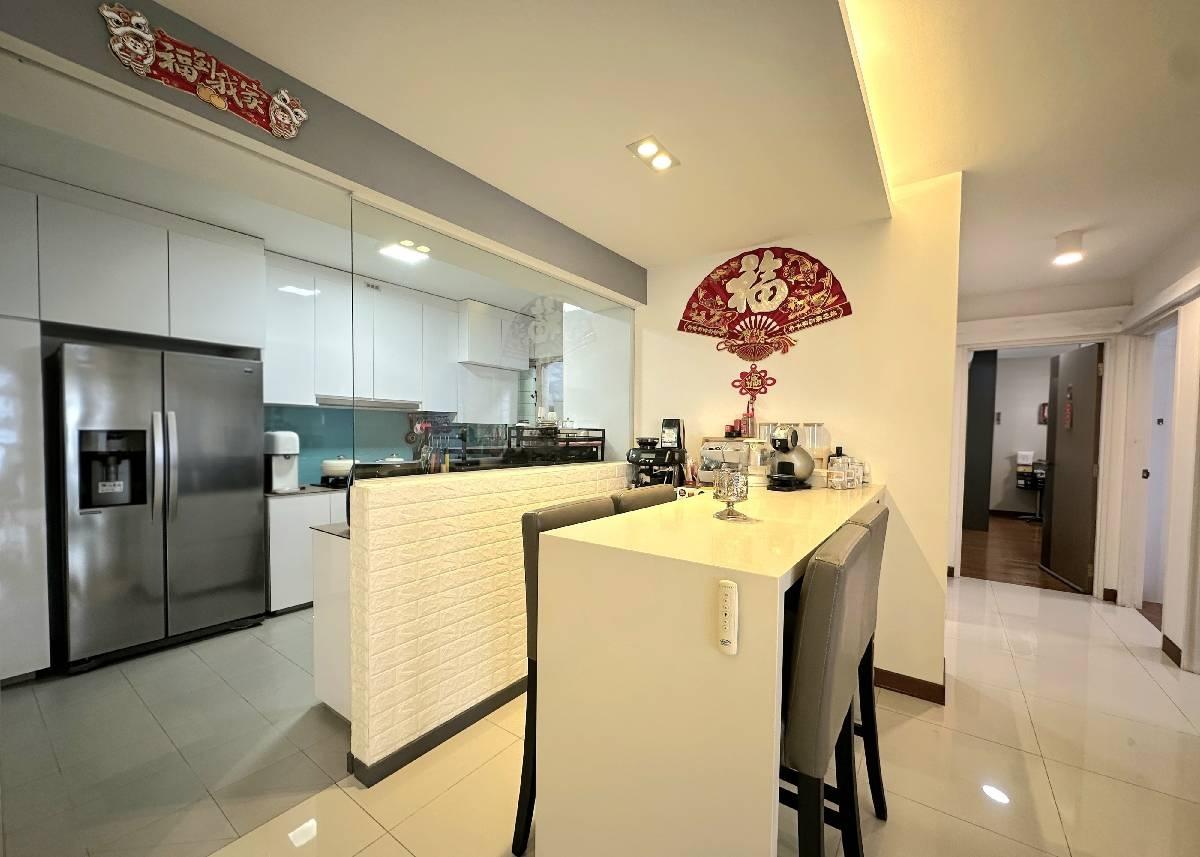 217A Compassvale Drive HDB Apartment For Sale, $1,078,000, 3 Bed 2 Bath 1,206 sqft $894.00 psf