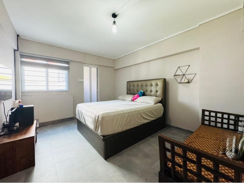 HDB Apartment for Sale: Yishun, D27, 760662