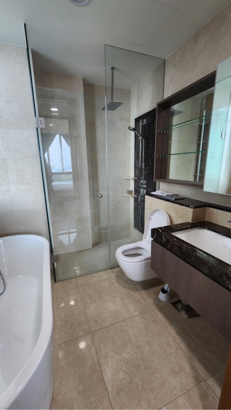 Condominium for Sale: Marina, D01, 018978
