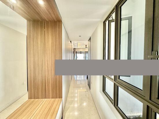 The Tre Ver Condominium For Sale, $2,300,000, 3 Bed 3 Bath 1,098 sqft $2,095.00 psf