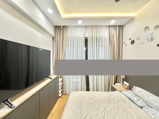 The Tre Ver Condominium For Sale, $2,300,000, 3 Bed 3 Bath 1,098 sqft $2,095.00 psf