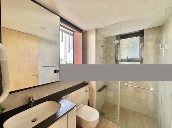 The Tre Ver Condominium For Sale, $2,300,000, 3 Bed 3 Bath 1,098 sqft $2,095.00 psf