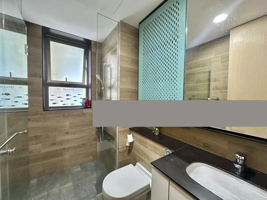 The Tre Ver Condominium For Sale, $2,300,000, 3 Bed 3 Bath 1,098 sqft $2,095.00 psf