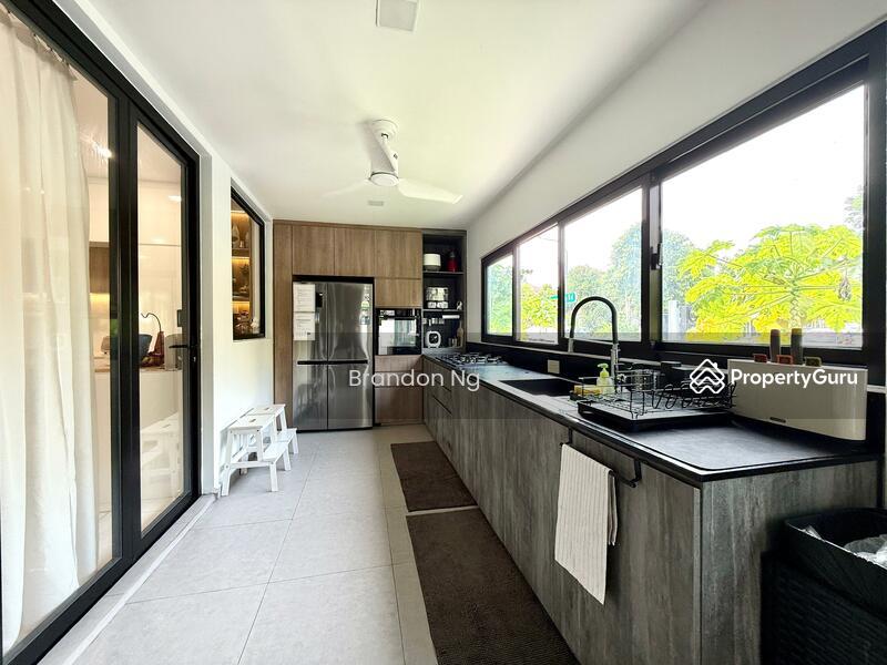 Corner Terrace for Sale: D17, 507600