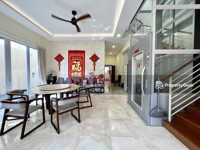 Prop-GPT: Corner Terrace: D20  Sembawang Hills Estate