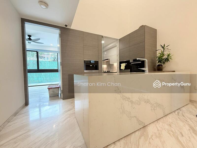 LANDED7772@ Almost New Semi-d @ serangoon gardens