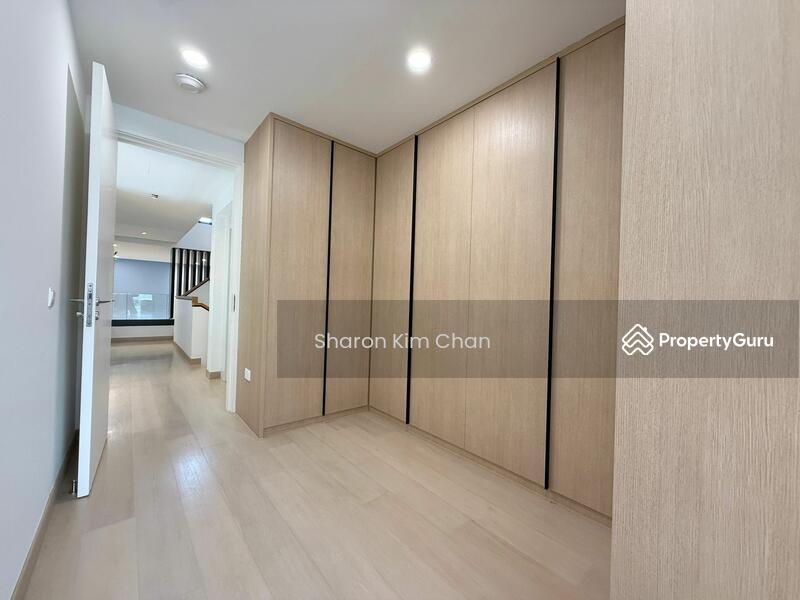 LANDED7772@ Almost New Semi-d @ serangoon gardens