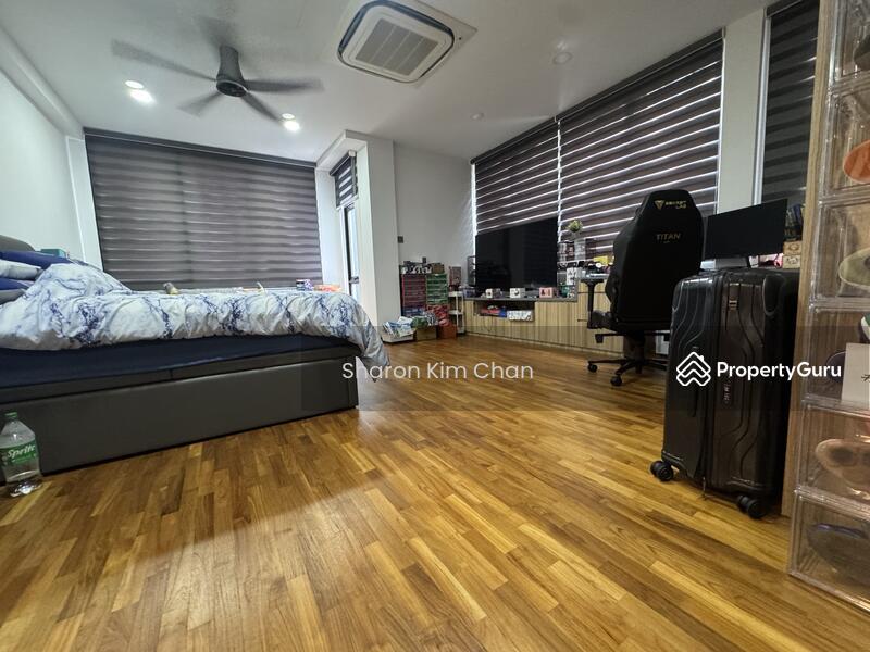 LANDED7772@ Almost New 3.5stry Semi-d at Beauty world mrt