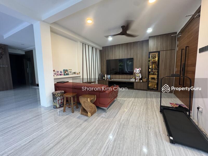 LANDED7772@ Almost New 3.5stry Semi-d at Beauty world mrt