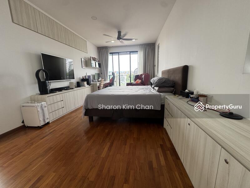 LANDED7772@ Almost New 3.5stry Semi-d at Beauty world mrt