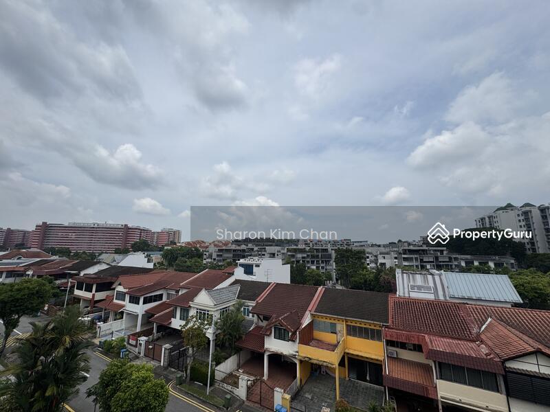 LANDED7772@ Almost New 3.5stry Semi-d at Beauty world mrt