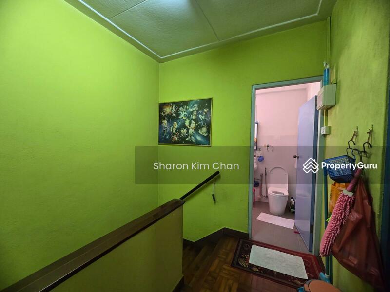 Terrace for Sale: D05, 126816