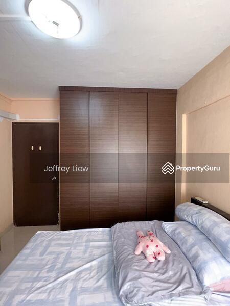 Prop-GPT: HDB Flat: D20 Ang Mo Kio 611 Ang Mo Kio Avenue 5