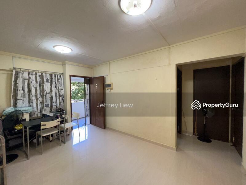 611 Ang Mo Kio Avenue 5