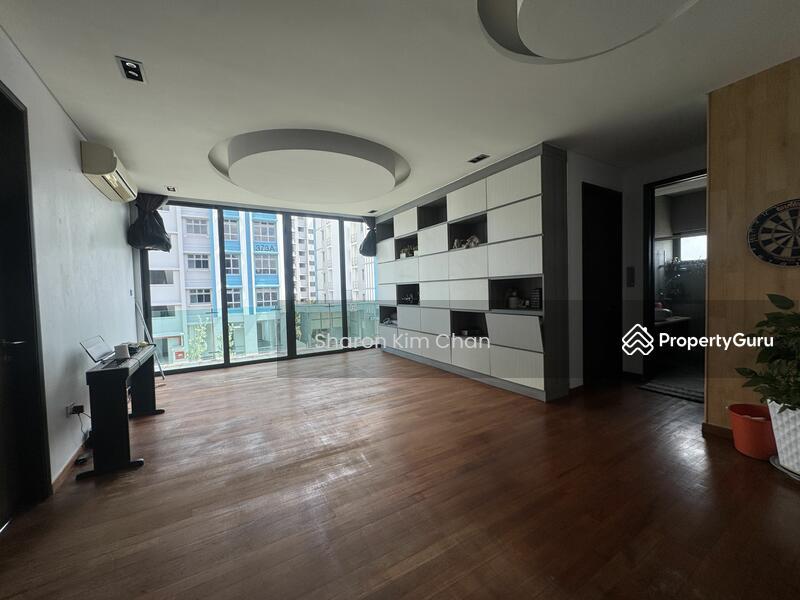 Semi-Detached for Sale: D27, 759425