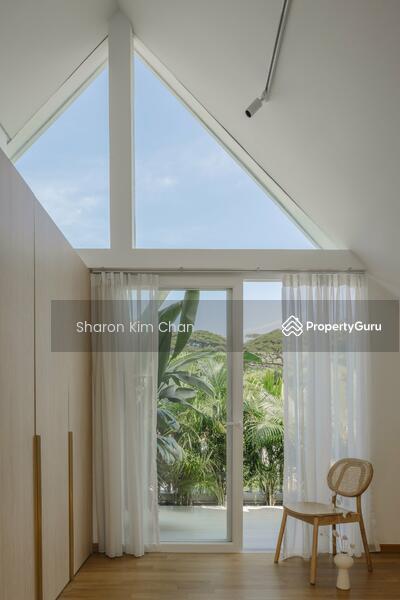 LANDED7772@ 2-Storey inter-terrace @ Off siglap