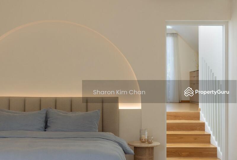 LANDED7772@ 2-Storey inter-terrace @ Off siglap