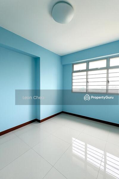HDB Flat for Sale: Yishun, D27, 762511