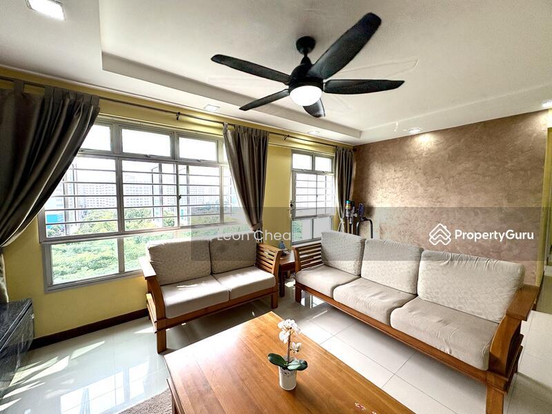 HDB Flat for Sale: Yishun, D27, 762511