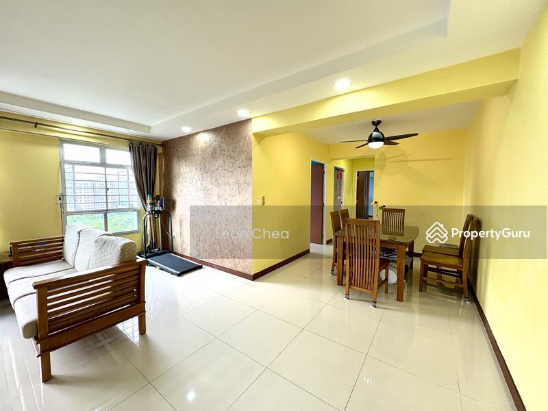 HDB Flat for Sale: Yishun, D27, 762511