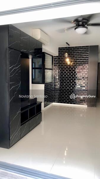 Prop-GPT: HDB Flat: D18 Pasir Ris 530D Pasir Ris Drive 1