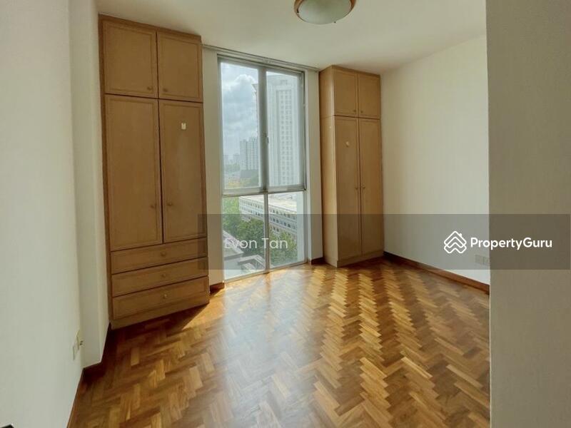 Condominium for Sale: D23, 678267