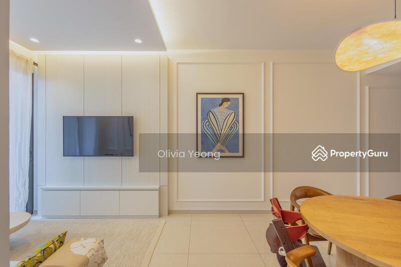 Prop-GPT: Condominium: D23 Hillview Midwood