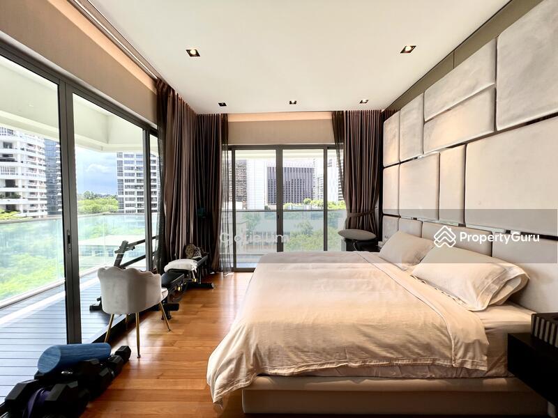 Apartment for Sale: Cairnhill, D09, 228314