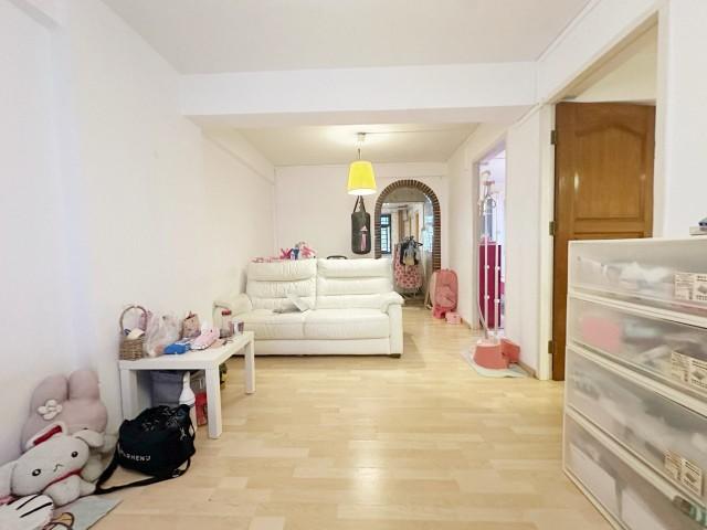 Prop-GPT: HDB Apartment: D16  1 Bedok South Avenue 1