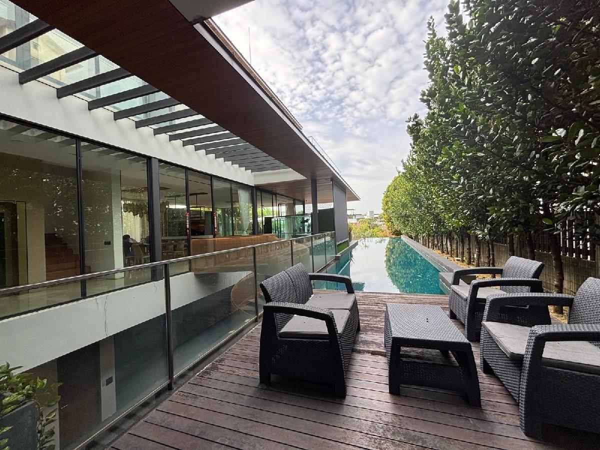 Toh Estate: D17  Detached | Prop-GPT the AI-Powered Property Guru