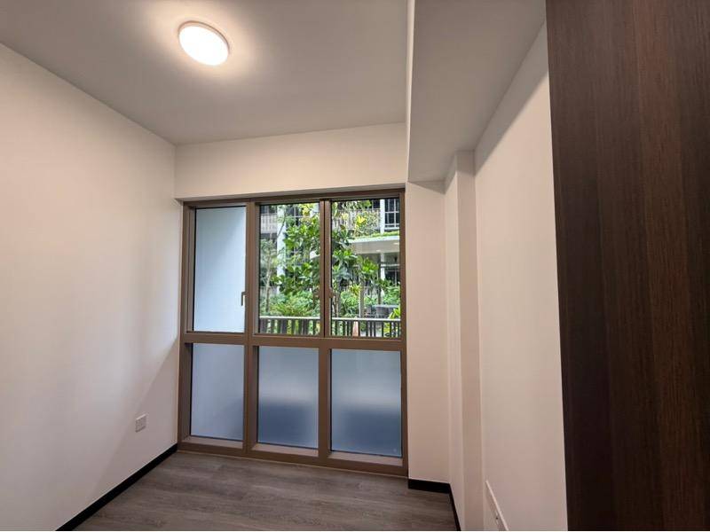 Pasir Ris 8 Condominium For Sale, $1,399,999, 2 Bed 1 Bath 710 sqft $1,972.00 psf