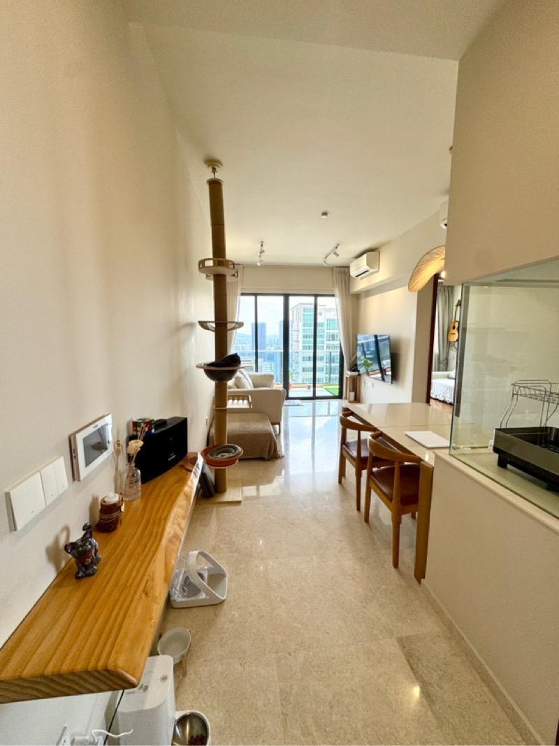 Prop-GPT: Condominium: D03  Stirling Residences