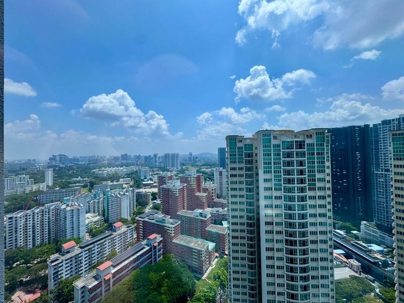 Stirling Residences Condominium For Sale, $2,500,000, 3 Bed 2 Bath 980 sqft $2,551.00 psf
