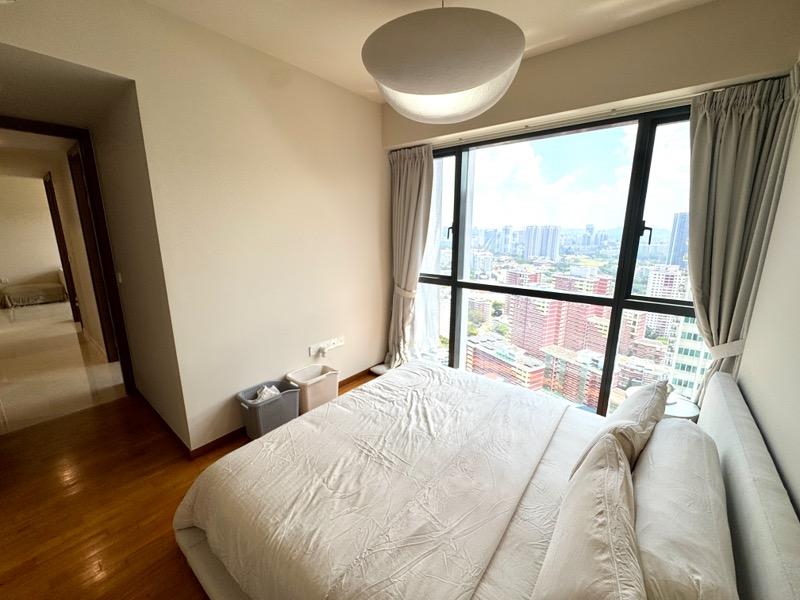 Stirling Residences Condominium For Sale, $2,500,000, 3 Bed 2 Bath 980 sqft $2,551.00 psf