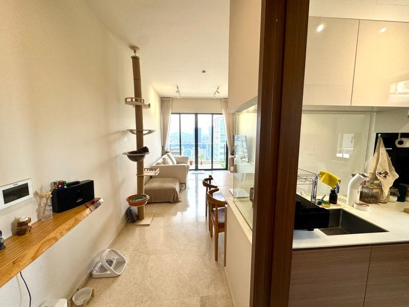 Stirling Residences Condominium For Sale, $2,500,000, 3 Bed 2 Bath 980 sqft $2,551.00 psf