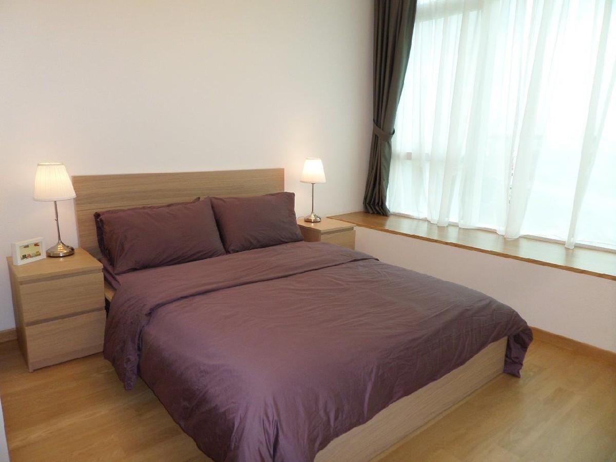 Prop-GPT: Apartment: D02 Anson 76 Shenton